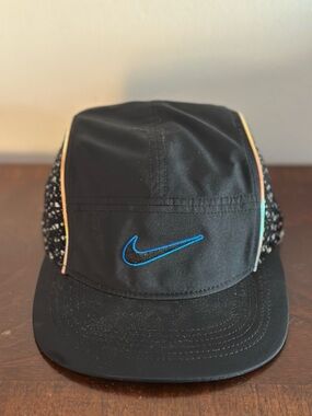 Supreme x Nike Boucle Running Hat